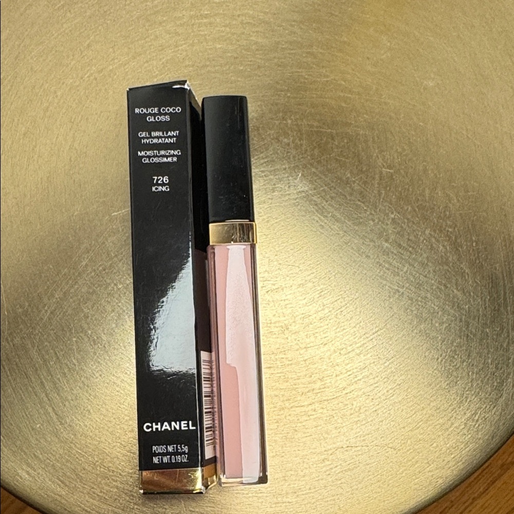 CHANEL Rouge Coco Gloss - Soft Pink